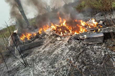 Aeronave Cai na região Norte de MT e pega fogo